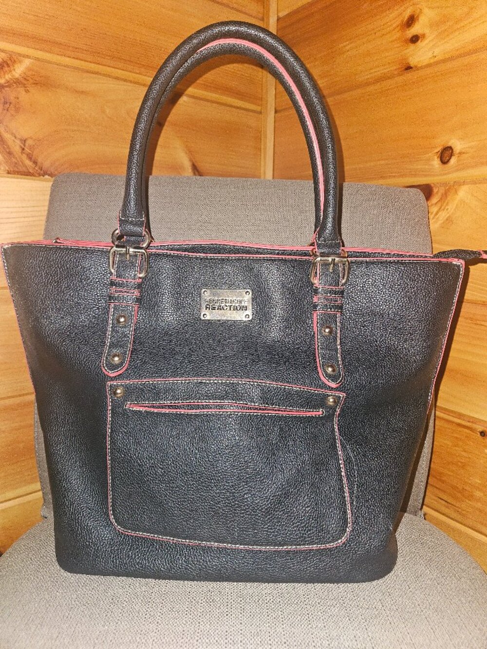 Kenneth Cole Bag